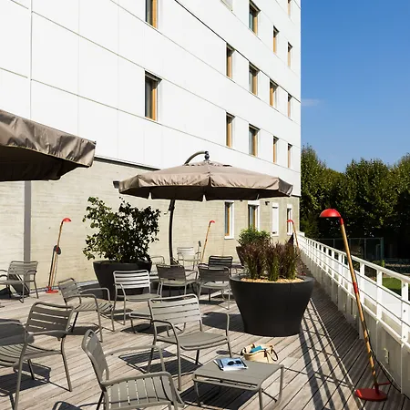 Okko Centre Hotell 4*
