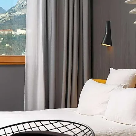 Okko Centre Hotell 4*